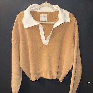 Abercrombie & Fitch Women's sweater